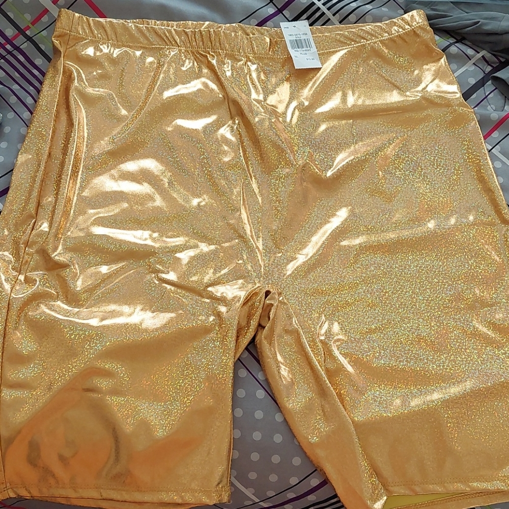 Gold biker shorts, plus size 3x